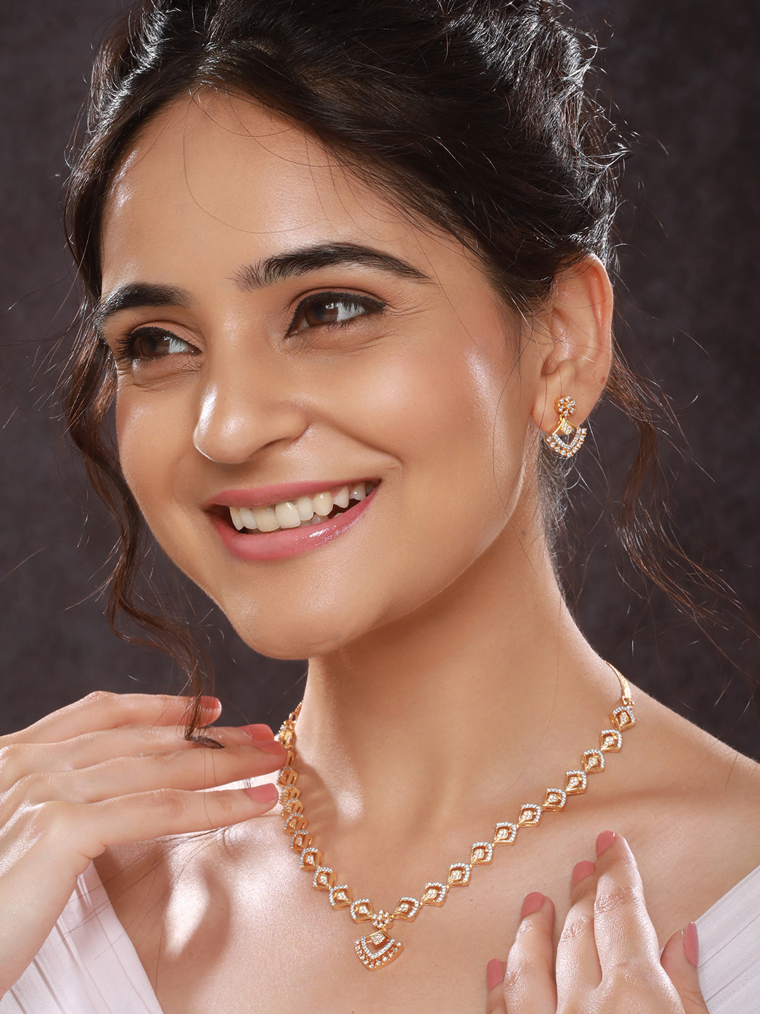 Gold Toned AD Studded Geometric Shaped Delicate Pendant Jewellery Set